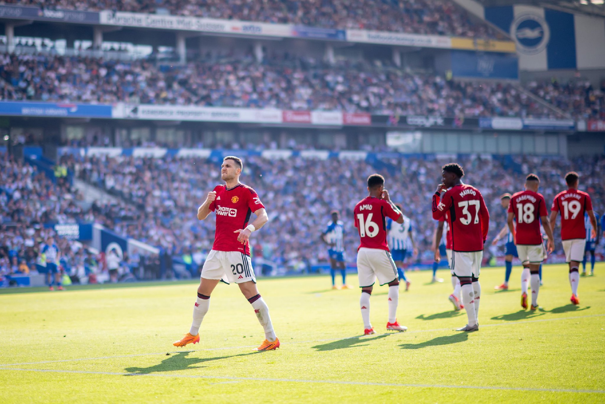 【足球】周日004韩职联赛推荐：全北现代VS光州FC.